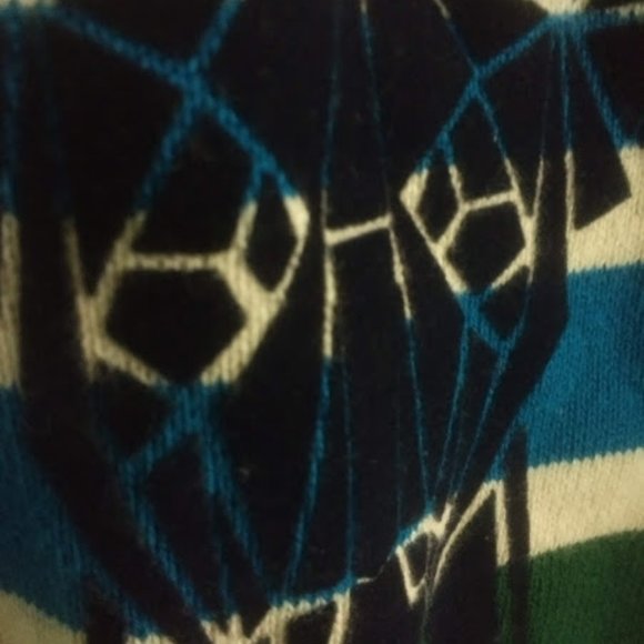 Geometric Shape Velvet Deer Sweater - Picture 3 of 5